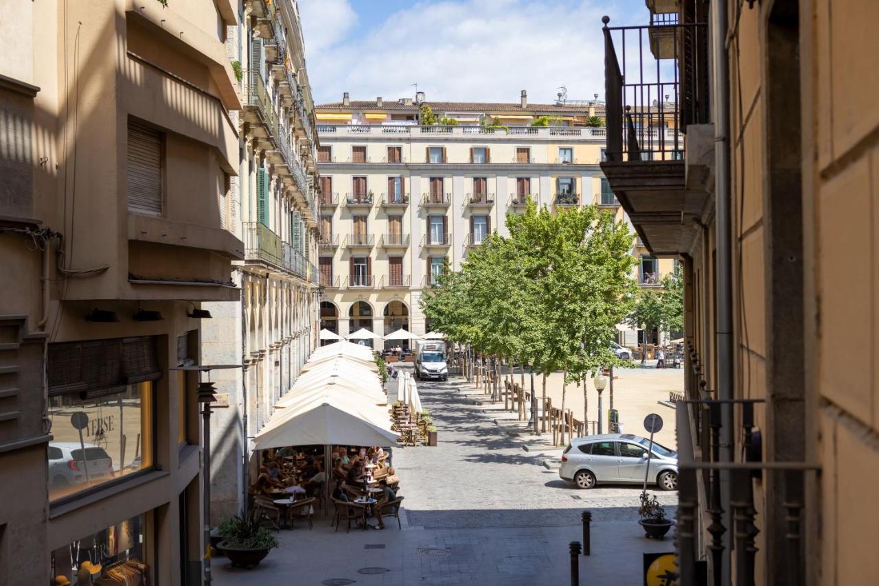 Bravissimo Plaça de la Independència, Garden View Gérone Extérieur photo